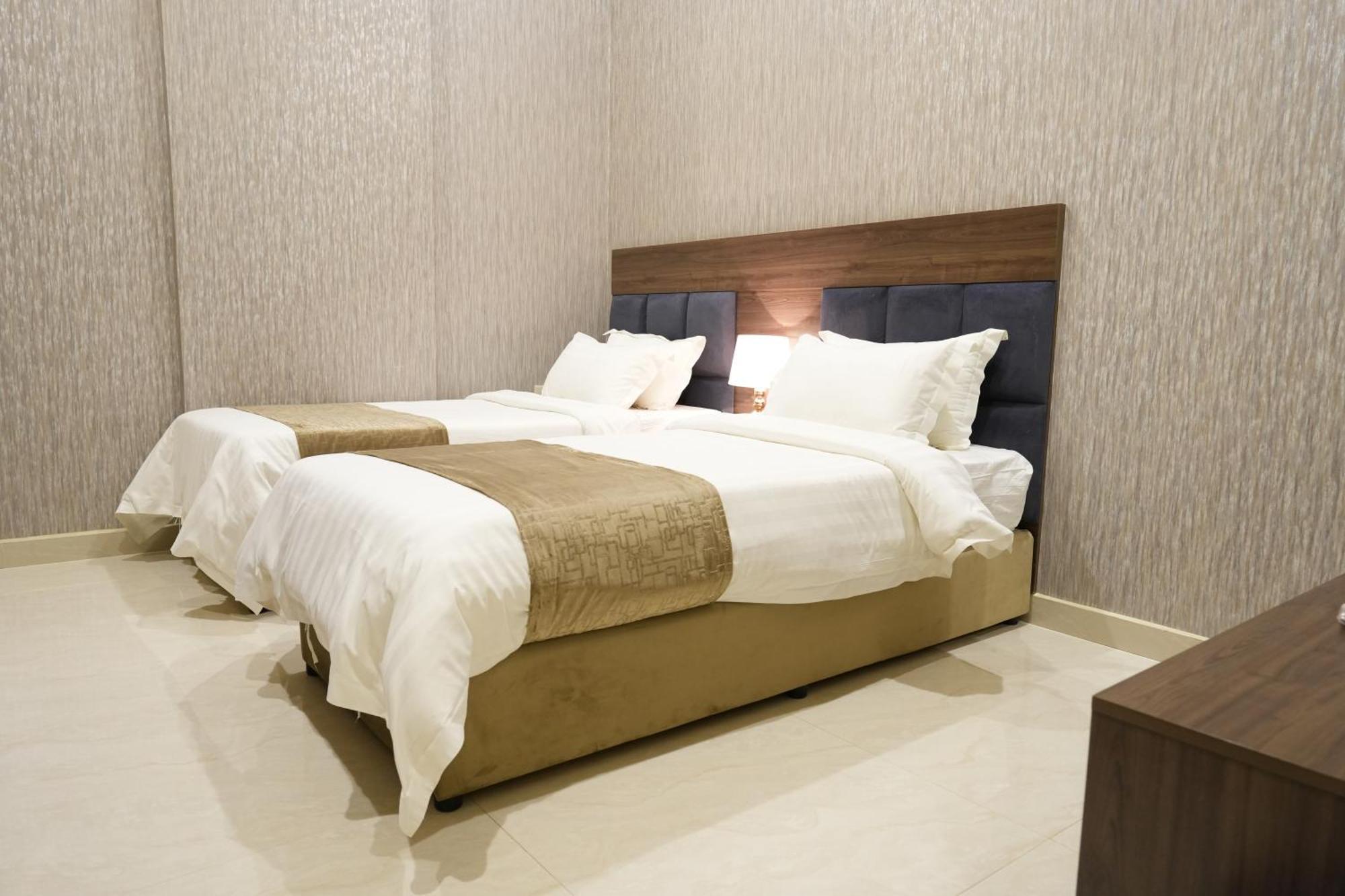 Garden Residence Hotel Рияд Екстериор снимка
