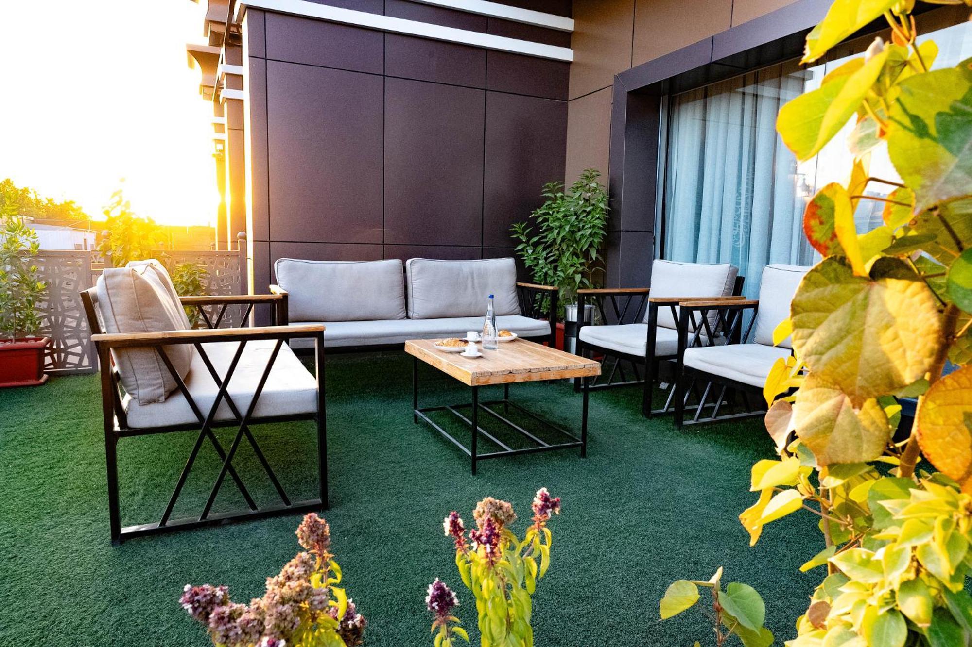 Garden Residence Hotel Рияд Екстериор снимка
