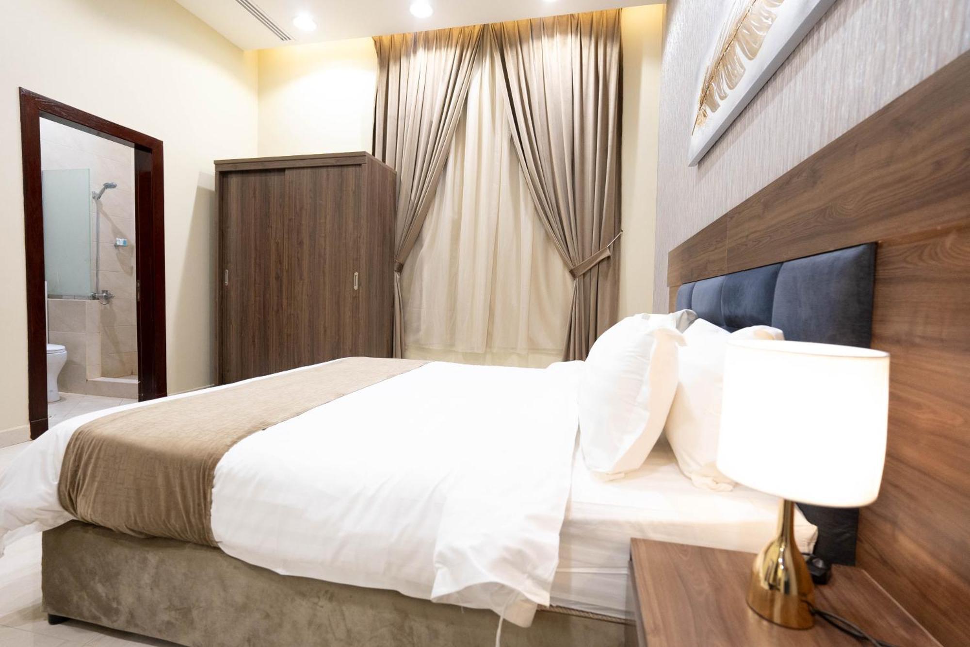Garden Residence Hotel Рияд Екстериор снимка